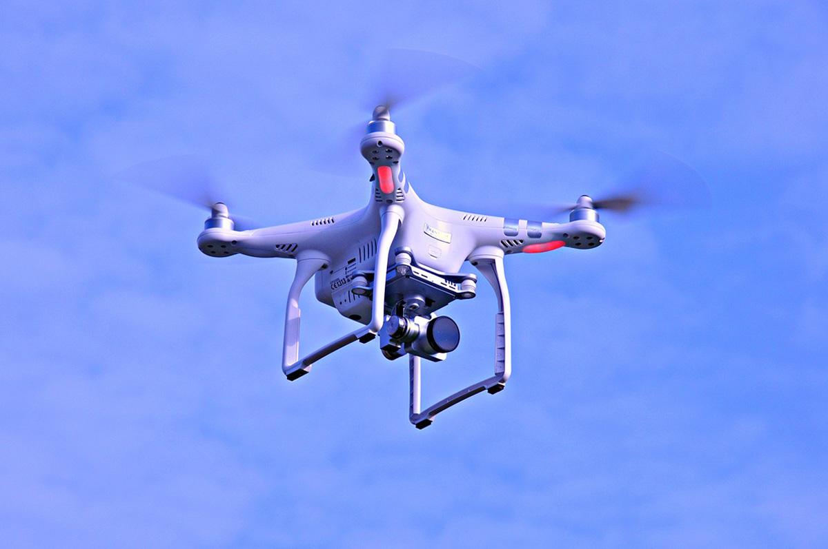 Explore the Skies with the Contixo F16 FPV Drone Equipped with Camera Capabilities